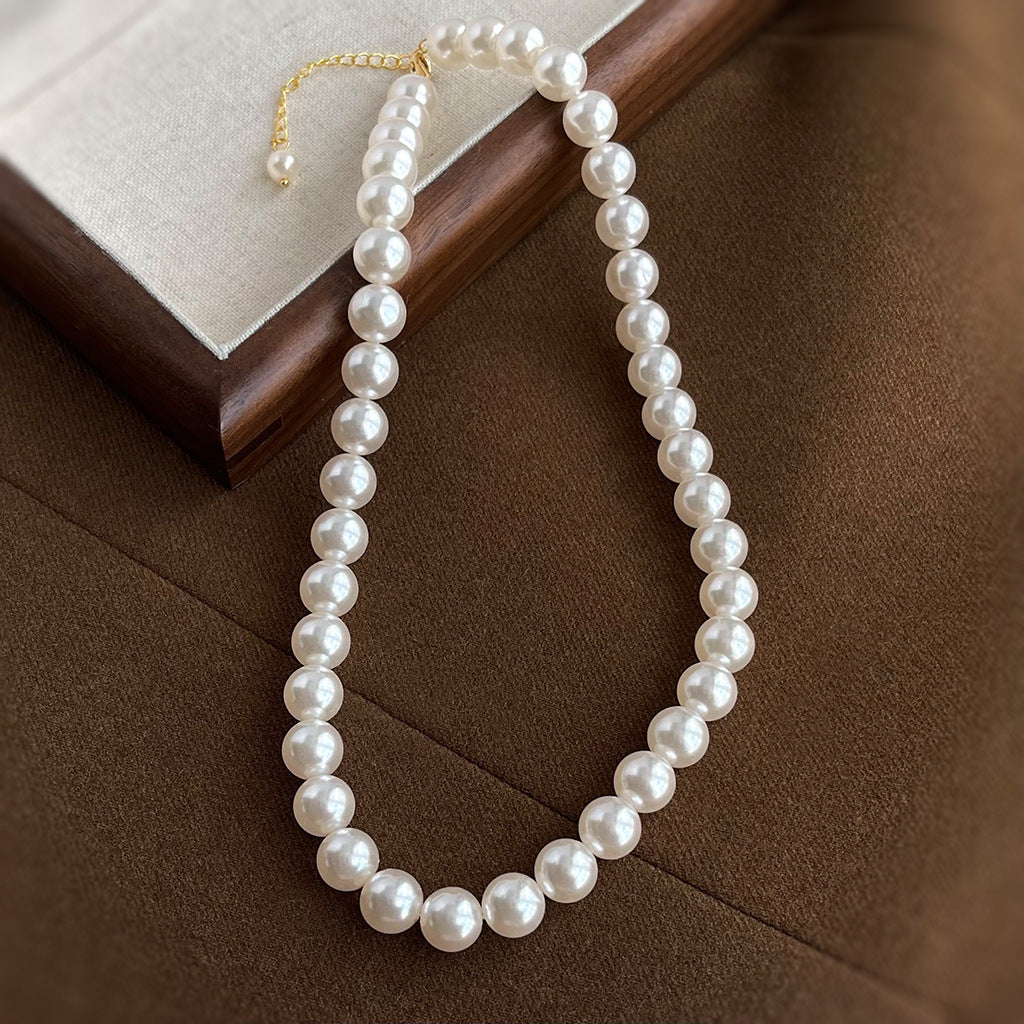 All-matching Round White Handmade Necklace For Four Seasons
